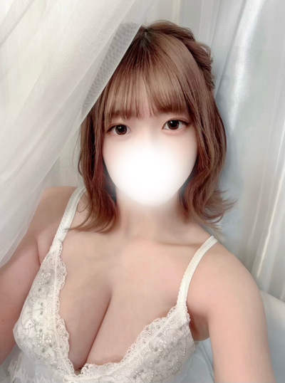 綾瀬えなさんの写真